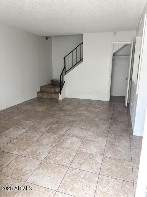5991 N 48th Dr., Glendale, AZ 85301