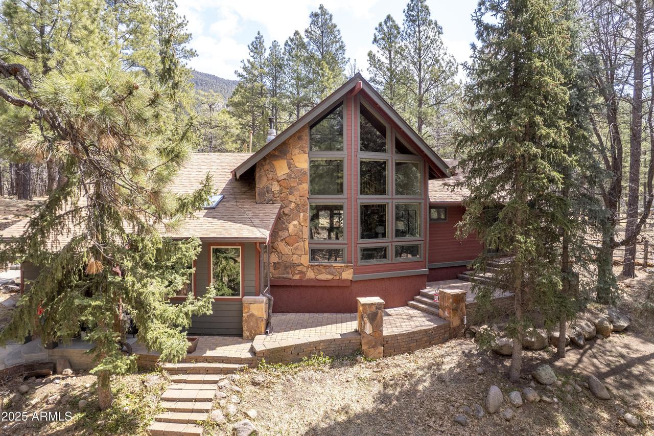 4985 N Primrose Way, Flagstaff, AZ 86001