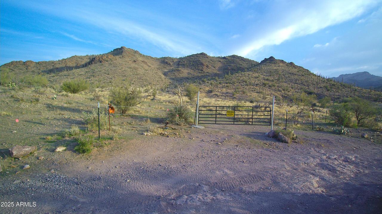 009 N Elephant Butte Rd. #F, Queen Valley, AZ 85118