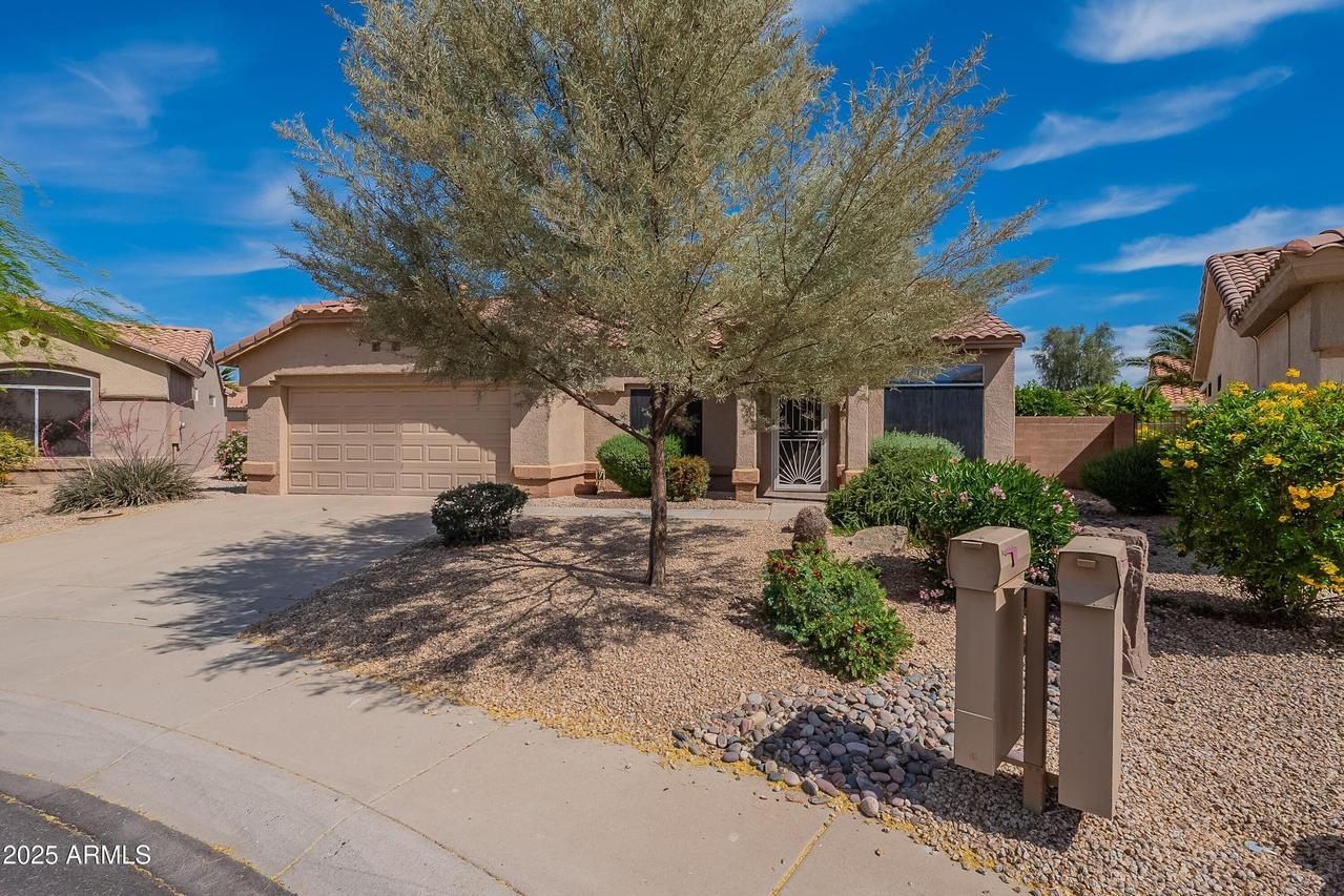 22220 N Las Brizas Ln., Sun City West, AZ 85375