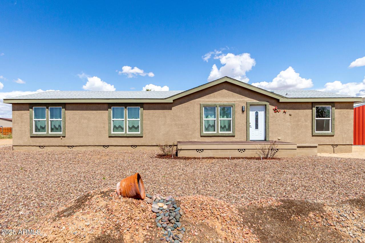 24534 W Peakview Rd., Wittmann, AZ 85361