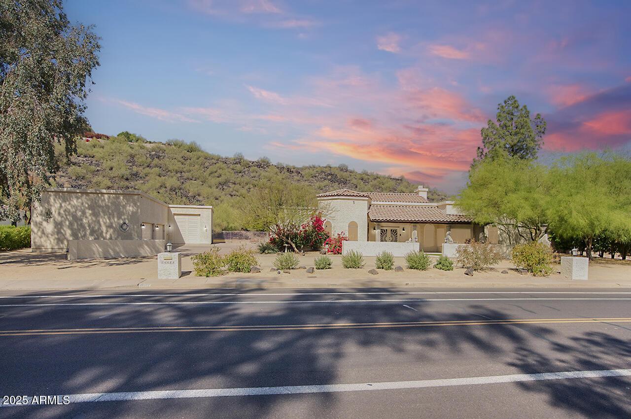 14814 N Coral Gables Dr., Phoenix, AZ 85023