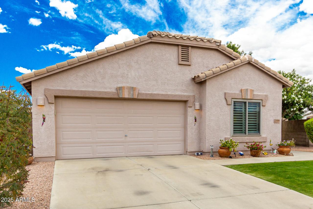 16586 N 162nd Dr., Surprise, AZ 85374