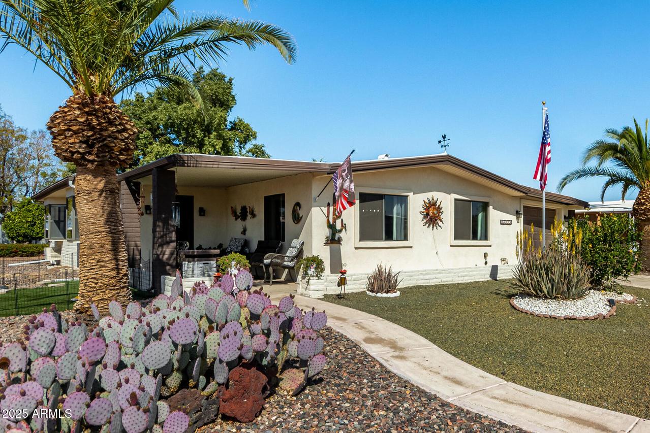 25626 S Montana Ave., Sun Lakes, AZ 85248