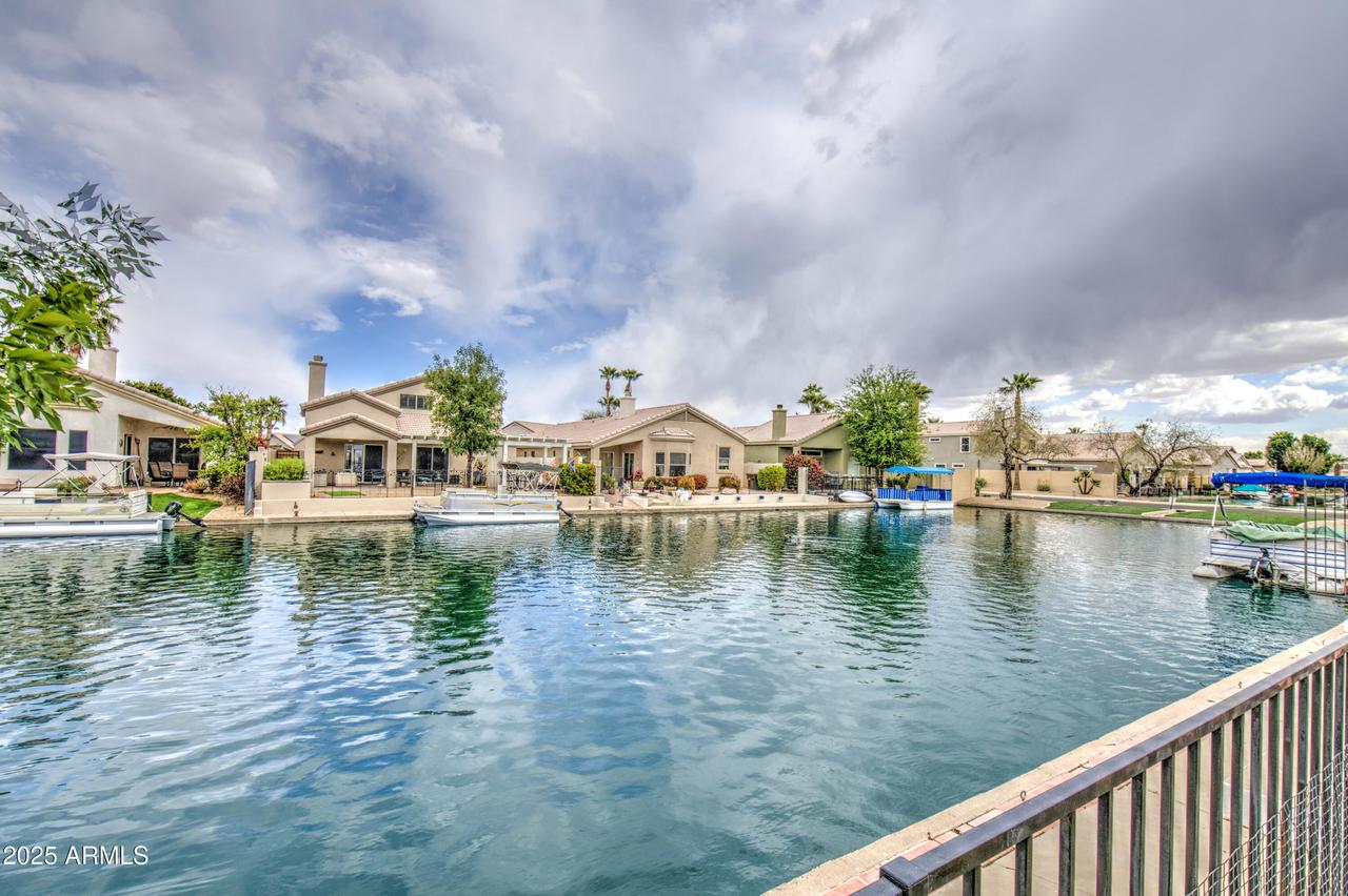 14623 N 90th Ln., Peoria, AZ 85381