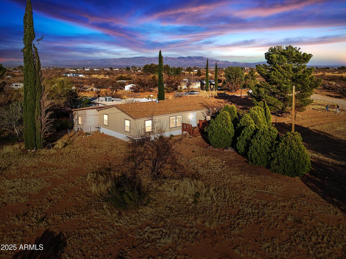 6913 E Nevada Dr., Hereford, AZ 85615