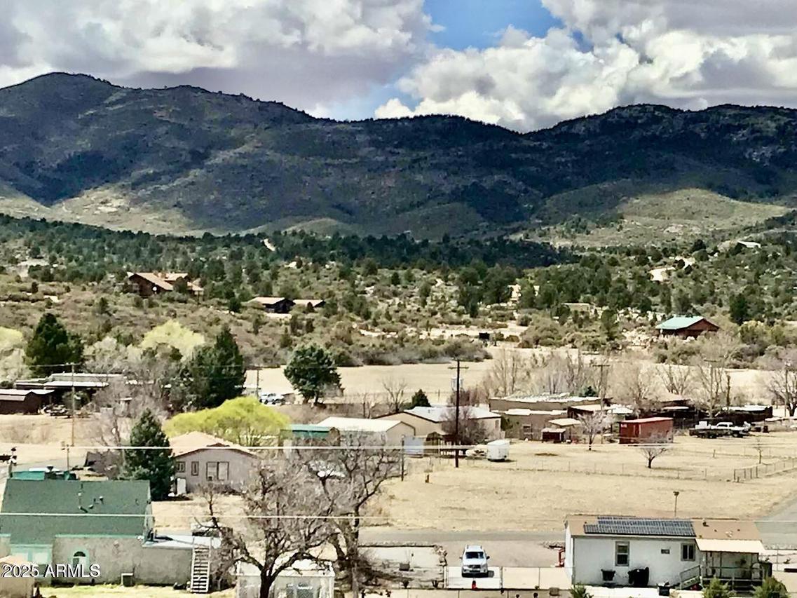 18404 S Niblick Dr. #72, Peeples Valley, AZ 86332