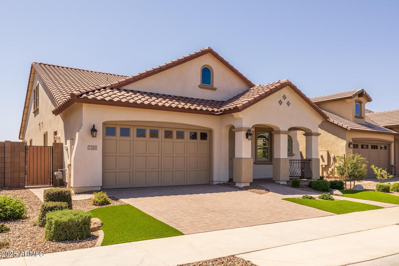 23163 E Canary Way, Queen Creek, AZ 85142