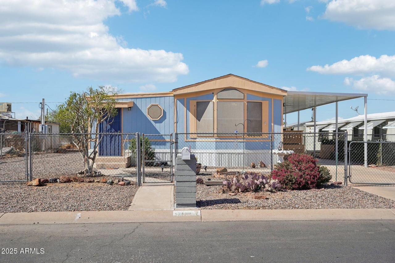 690 S 92nd Pl., Mesa, AZ 85208