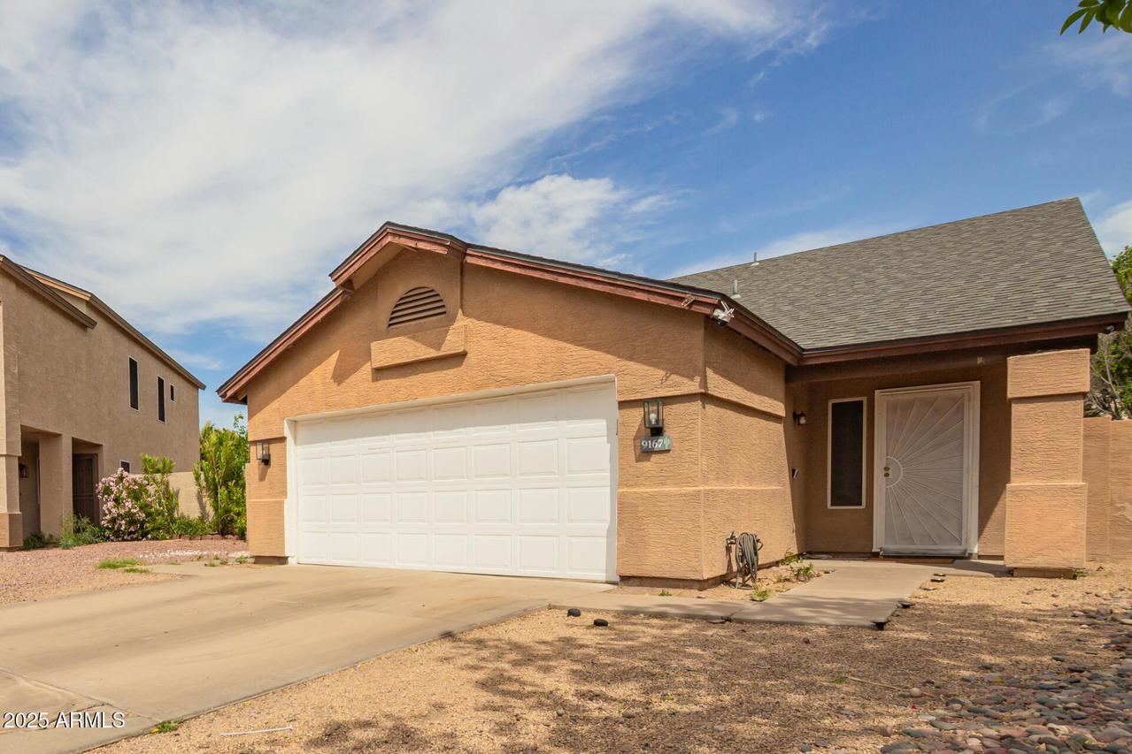 9167 N 73rd Ln., Peoria, AZ 85345