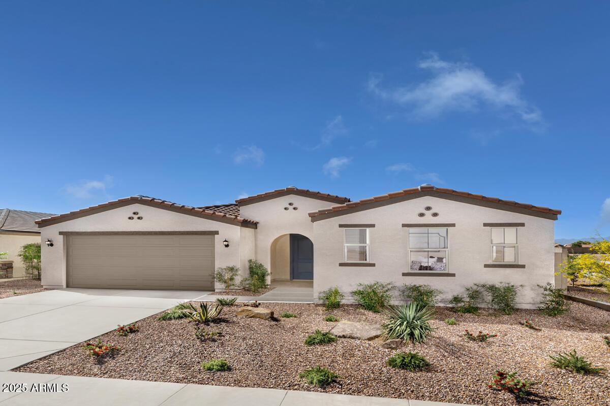 2437 W Jessica Ln., Phoenix, AZ 85041
