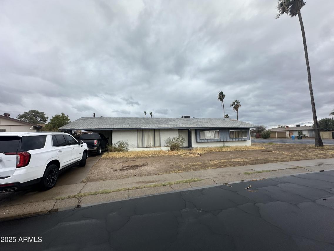 14839 N 29th Dr., Phoenix, AZ 85053