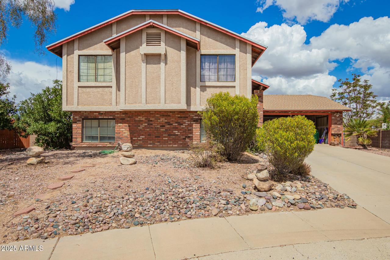 2790 W Camino De Las Grutas, Tucson, AZ 85742