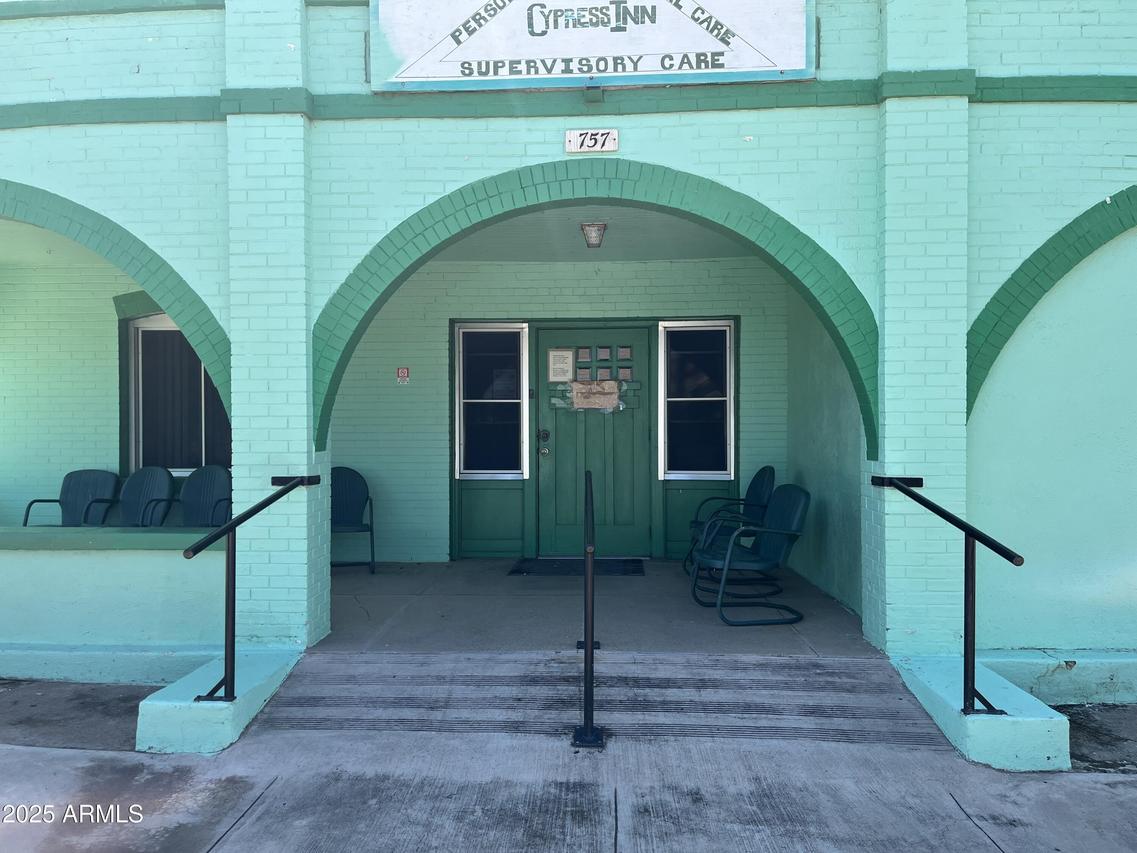 757 E 12th St., Douglas, AZ 85607