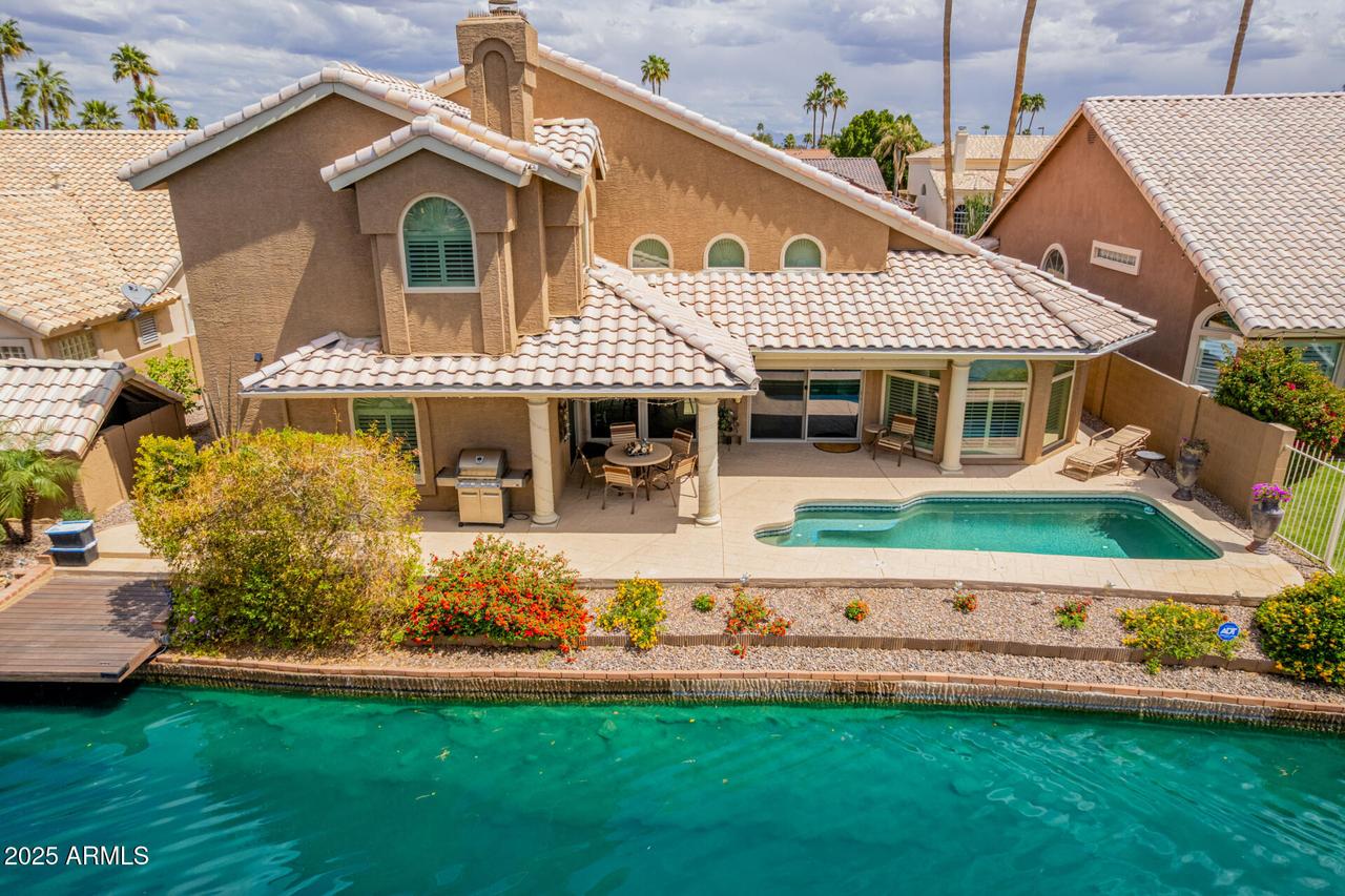 518 S Bay Shore Blvd., Gilbert, AZ 85233