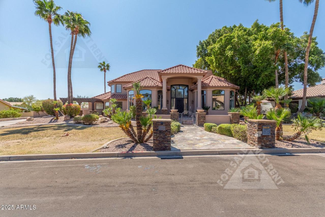 3413 E Equestrian Tr., Phoenix, AZ 85044