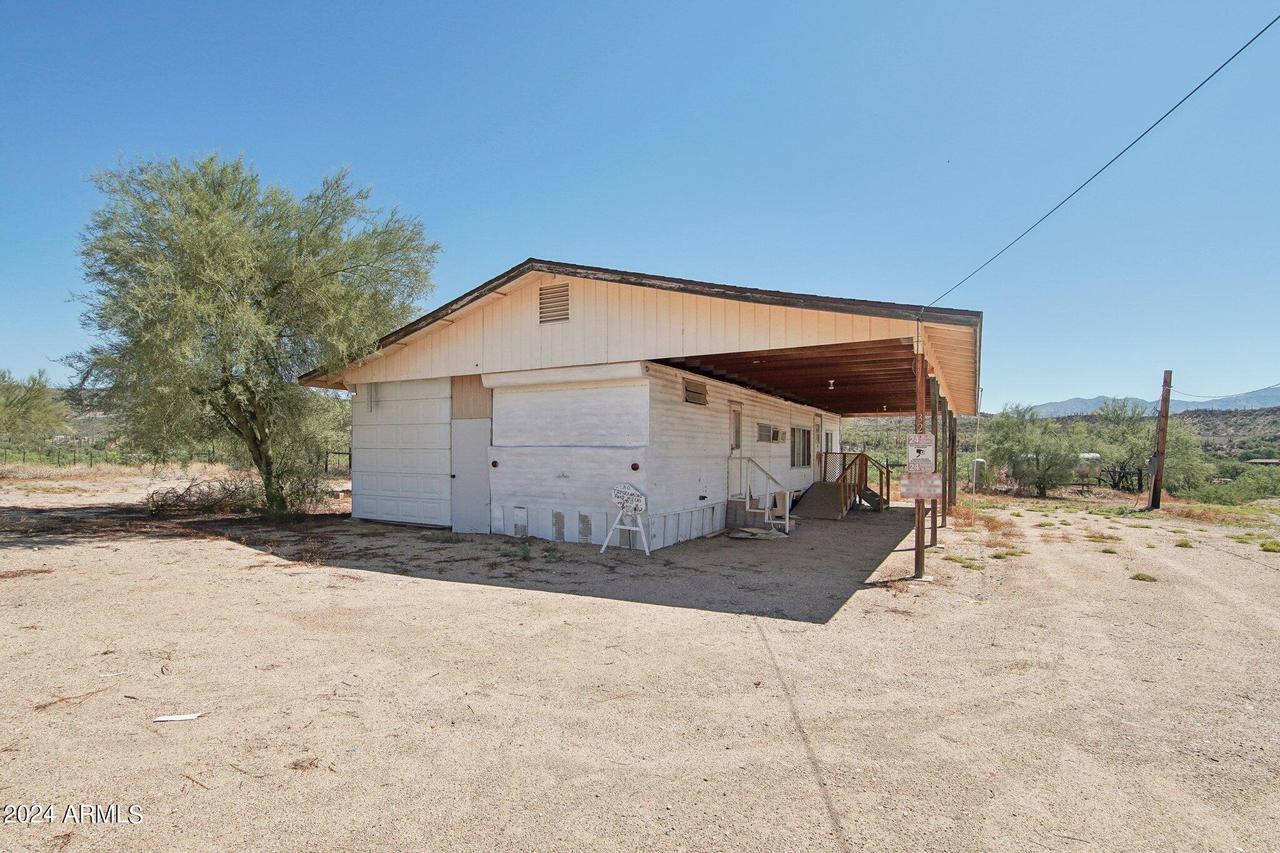 32455 S Lisa Dr., Black Canyon City, AZ 85324