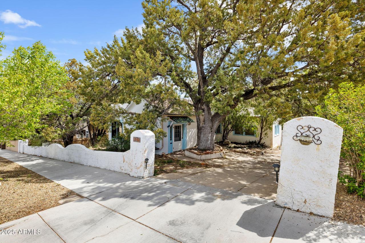 227 S Washington Ave., Prescott, AZ 86303