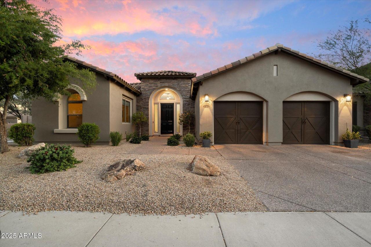 3841 E Patrick Ln., Phoenix, AZ 85050