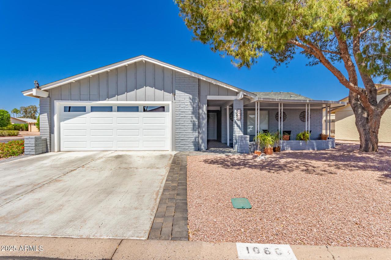 1060 S Florence Dr., Mesa, AZ 85208