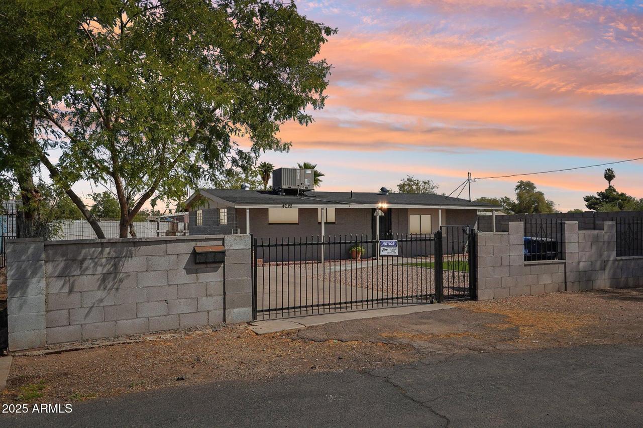 4220 W Fillmore St., Phoenix, AZ 85009