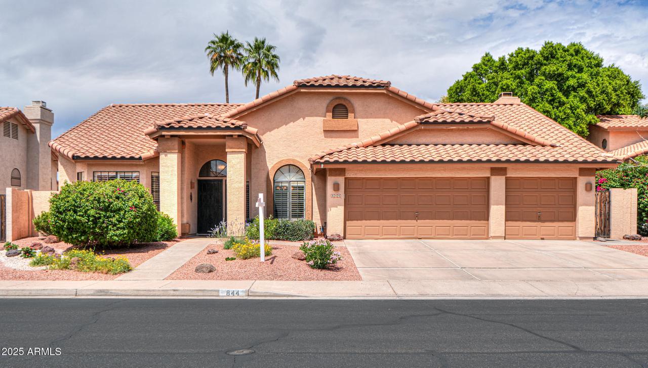 844 W Emerald Island Dr., Gilbert, AZ 85233