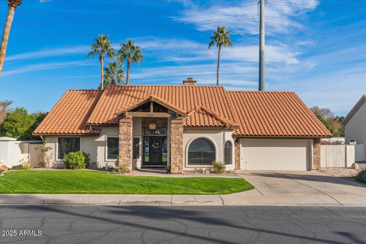 1101 N Peppertree Dr., Gilbert, AZ 85234