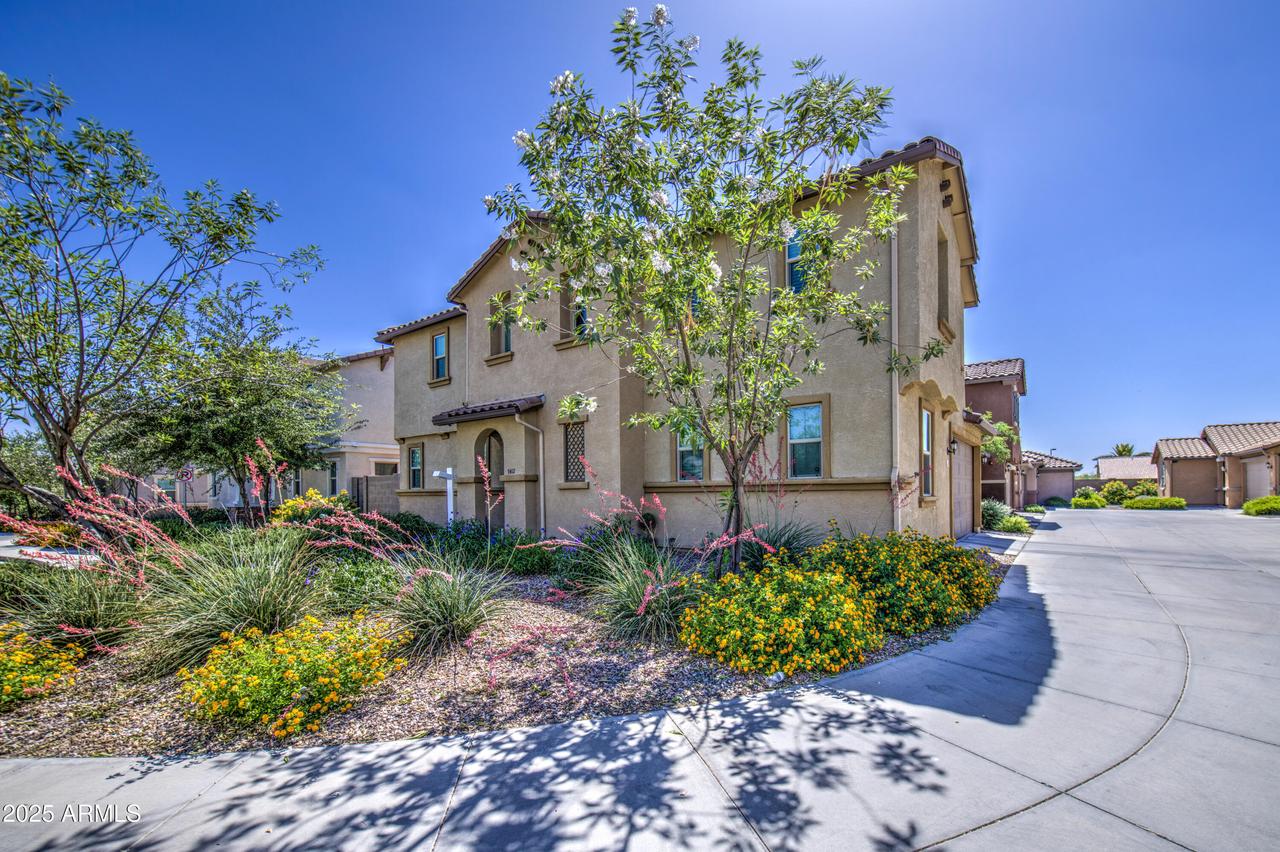 7412 E Flower Ave., Mesa, AZ 85208