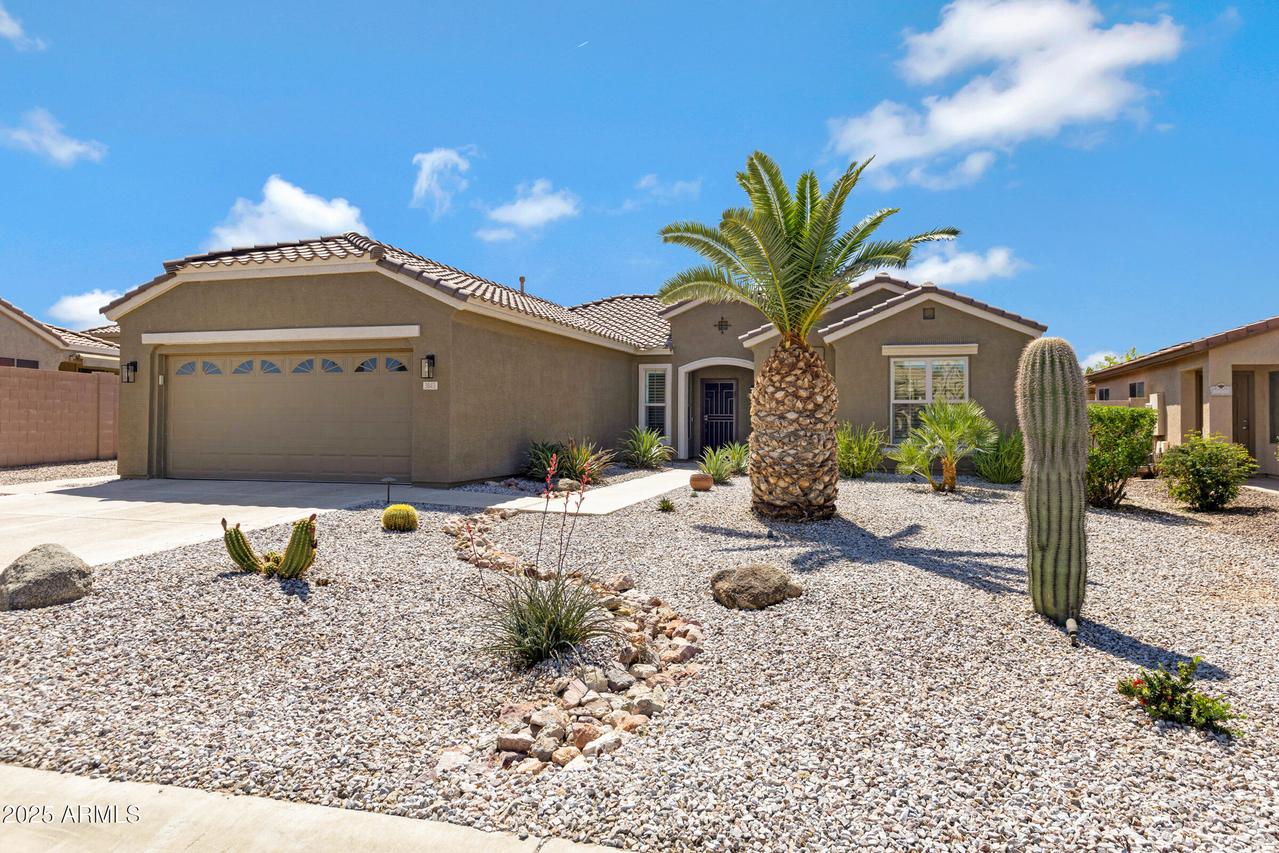 3843 E Hazeltine Way, Chandler, AZ 85249