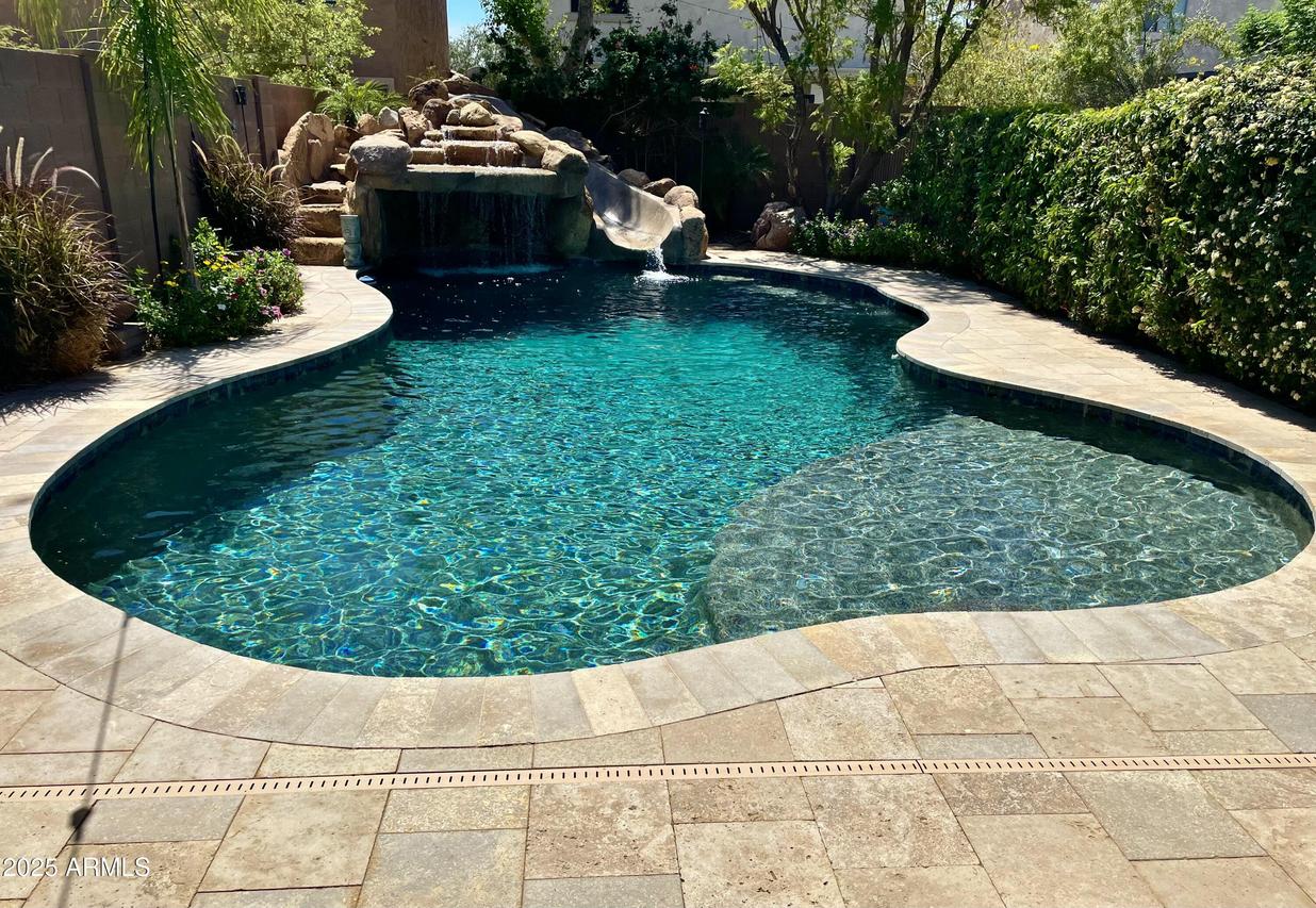 18611 W Mission Ln., Waddell, AZ 85355