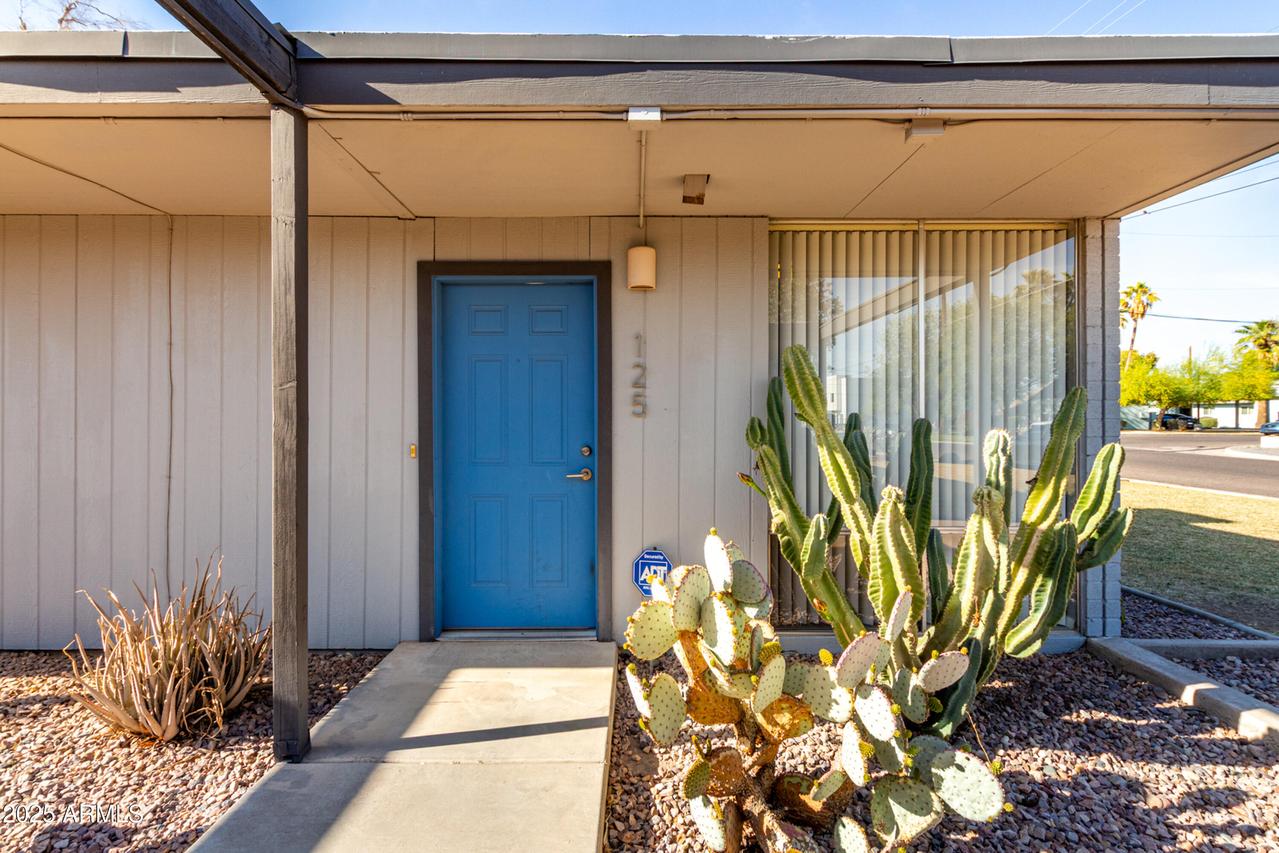 4646 N 11th Ave. #125, Phoenix, AZ 85013