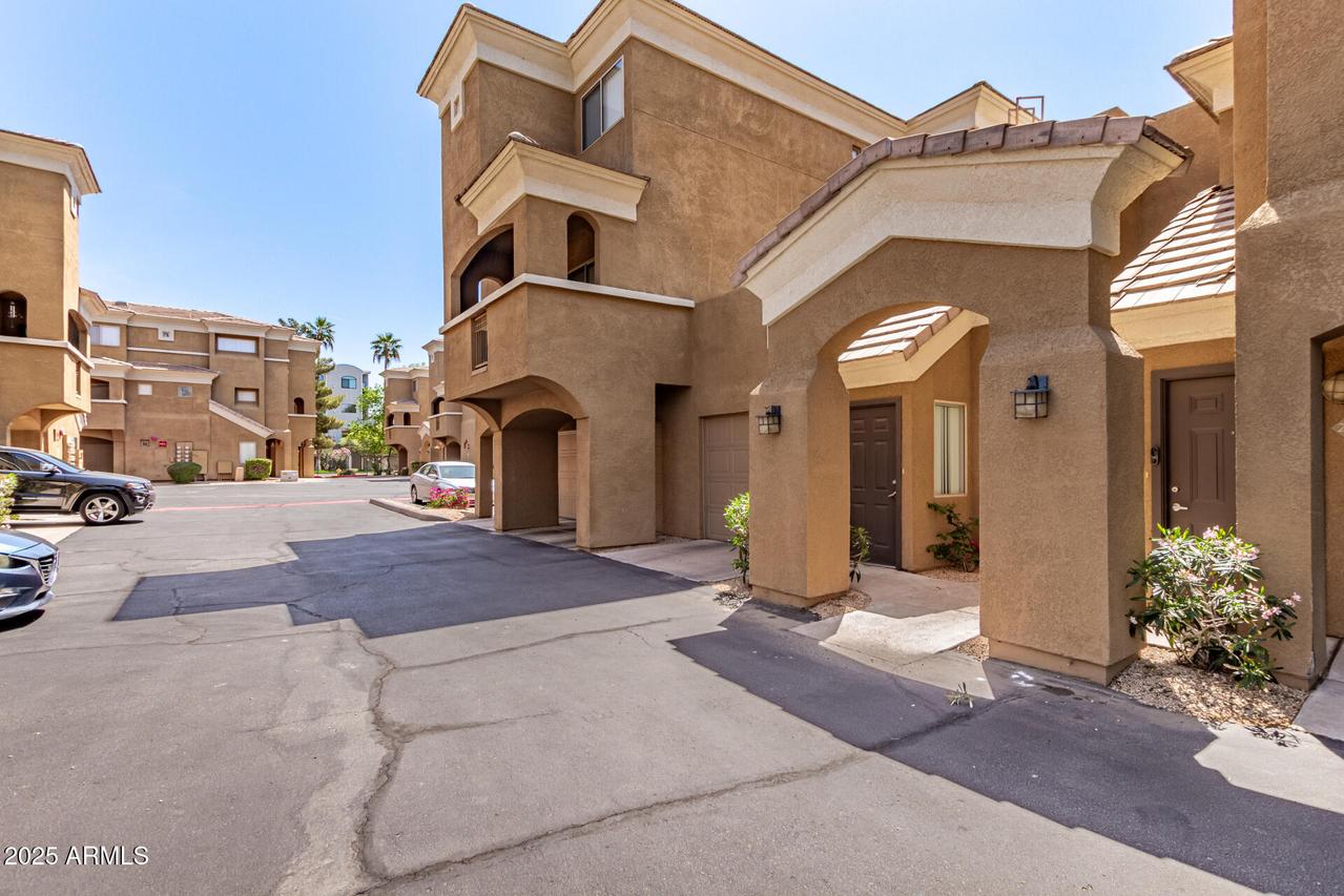 4644 N 22nd St. #1137, Phoenix, AZ 85016