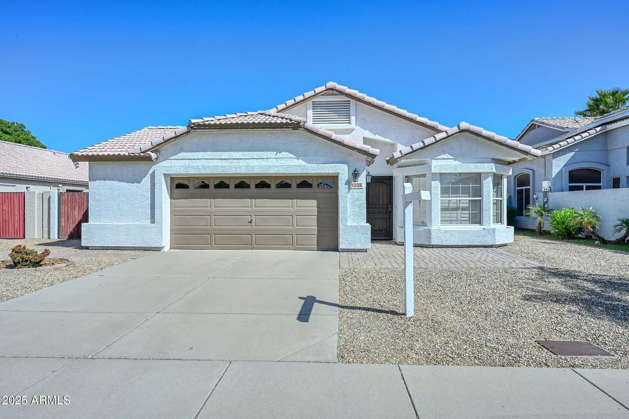 5226 W Pontiac Dr., Glendale, AZ 85308