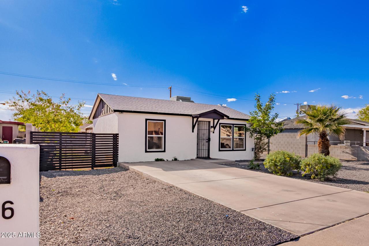 26 N Parsell Ave., Mesa, AZ 85203