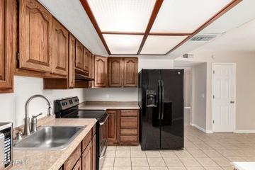 124 W Hillview St., Mesa, AZ 85201