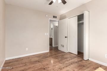 124 W Hillview St., Mesa, AZ 85201