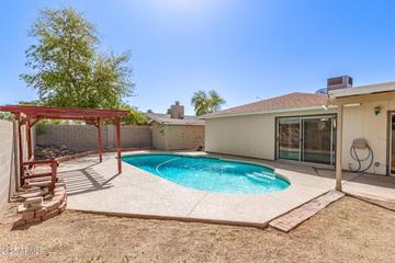 124 W Hillview St., Mesa, AZ 85201