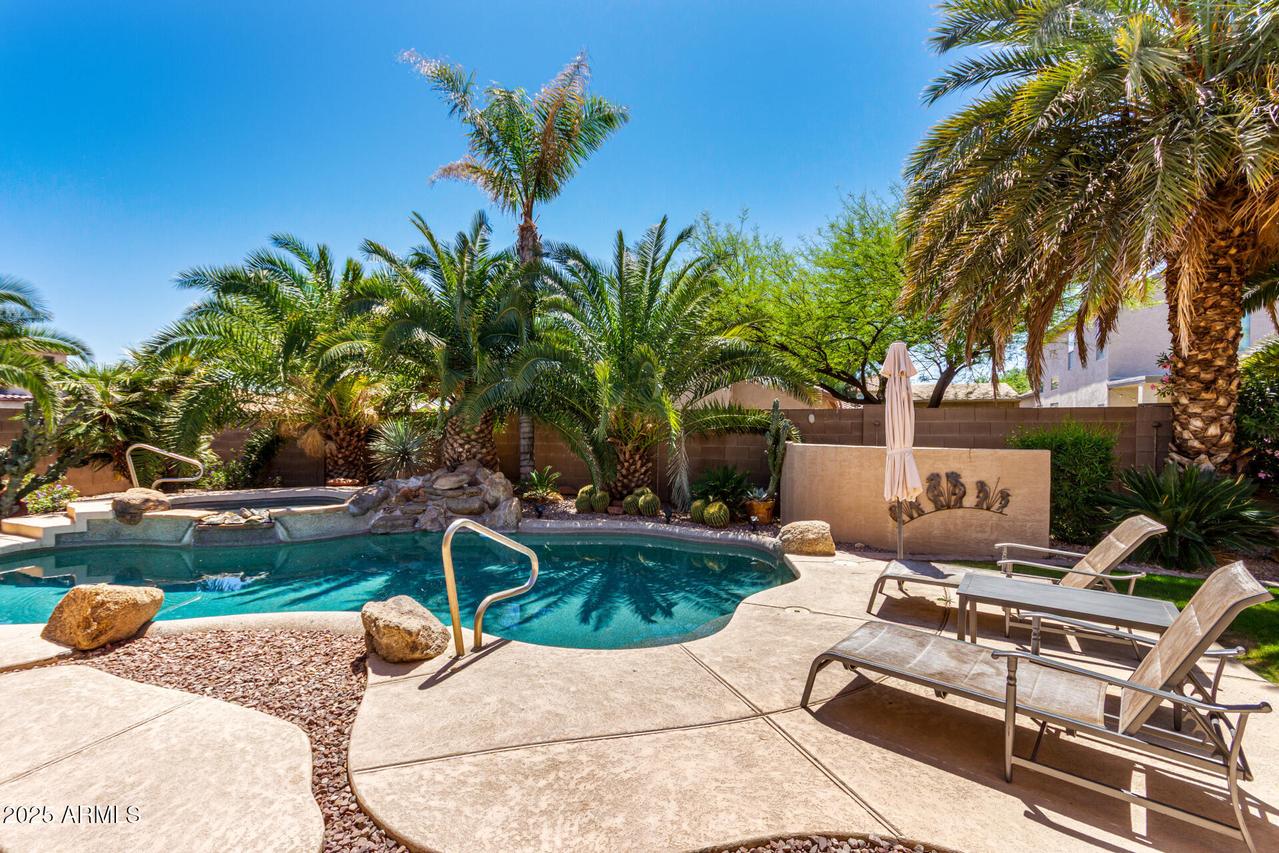 553 W Hereford Dr., San Tan Valley, AZ 85143