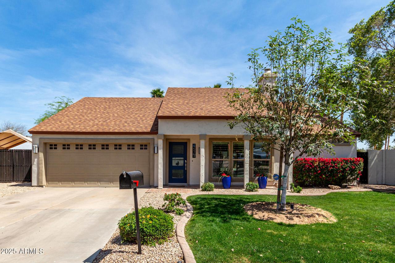 4525 E Desert View Dr., Phoenix, AZ 85044