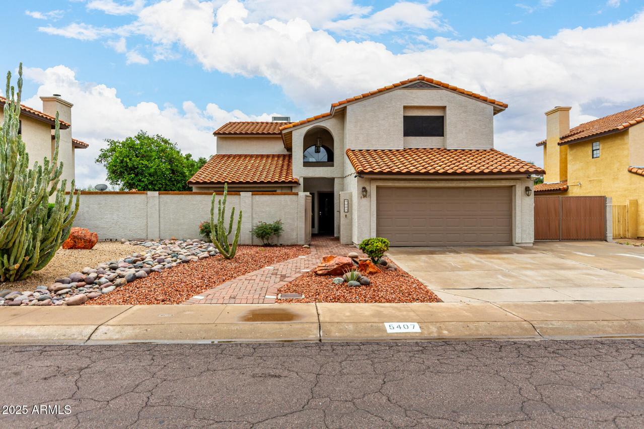 5407 W North Ln., Glendale, AZ 85302