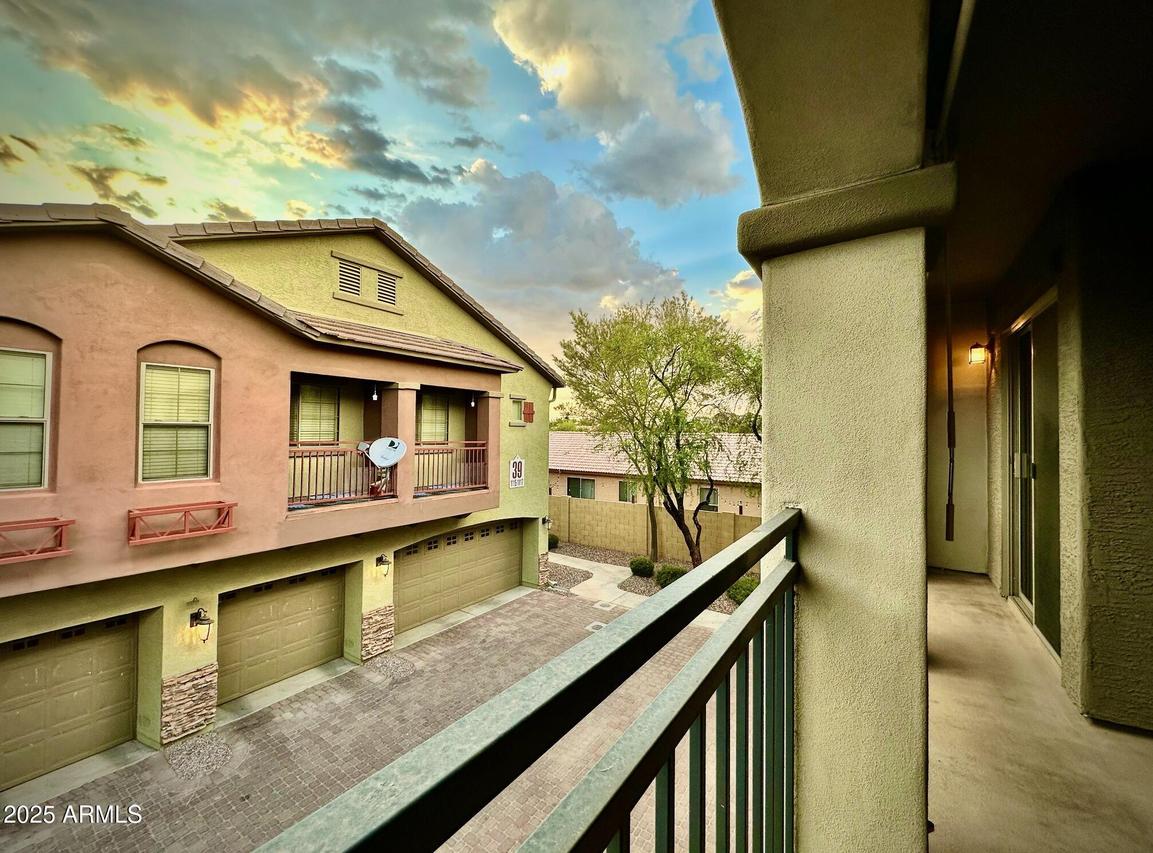 2150 E Bell Rd. #1113, Phoenix, AZ 85022