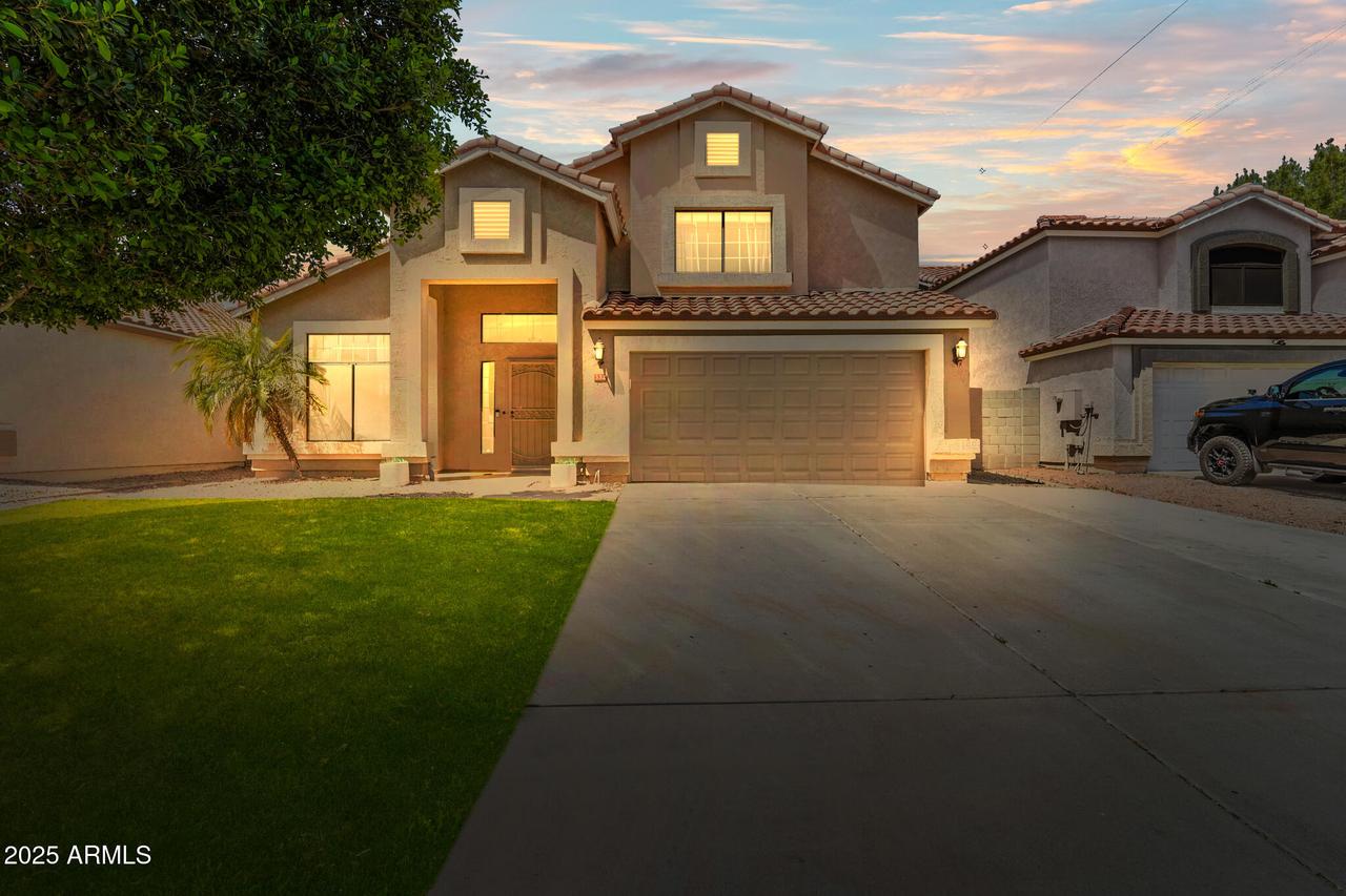 332 N Cobblestone St., Gilbert, AZ 85234