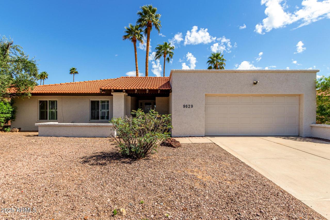 9629 N 83rd Way, Scottsdale, AZ 85258
