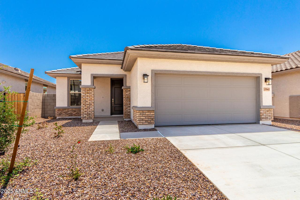 17043 W Fetlock Tr., Surprise, AZ 85387