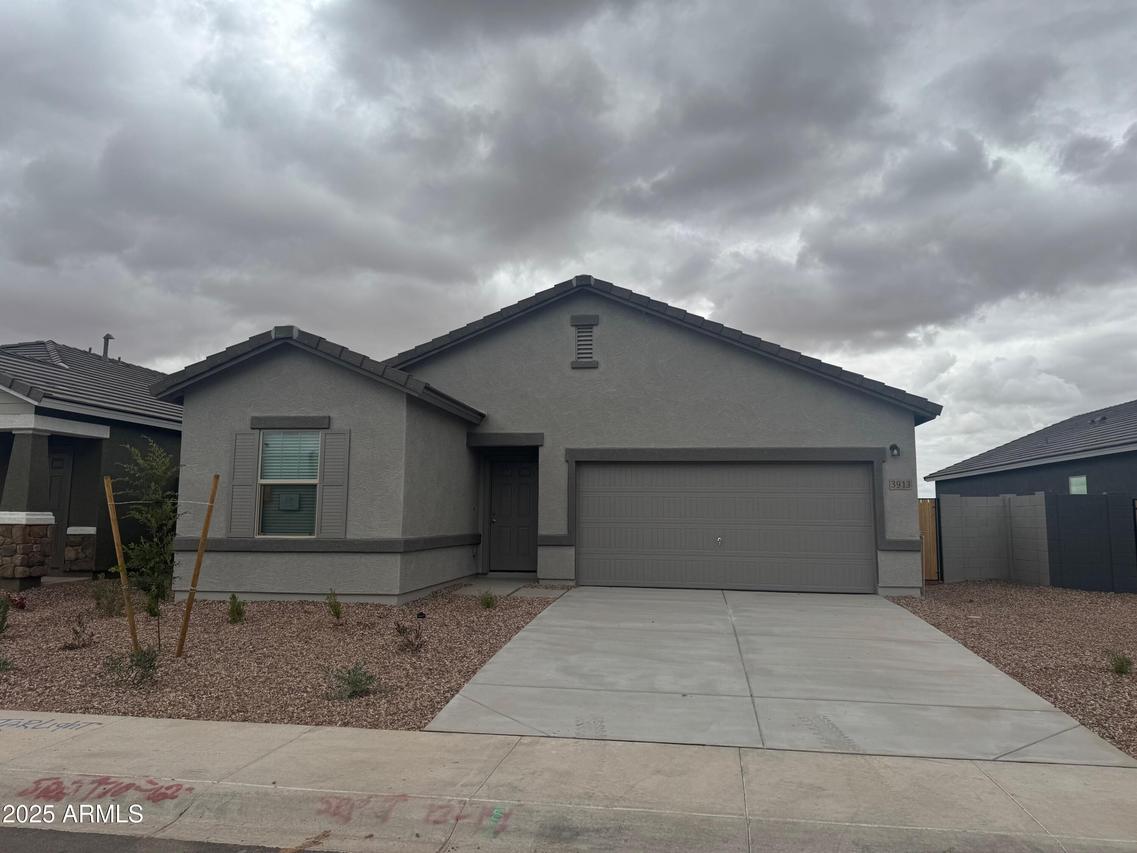 3913 E San Jose St., San Tan Valley, AZ 85143