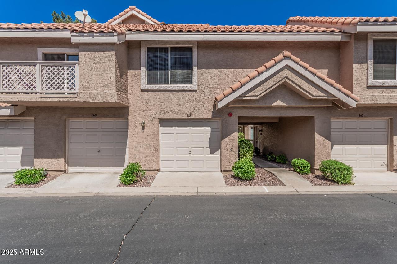 1633 E Lakeside Dr. #166, Gilbert, AZ 85234