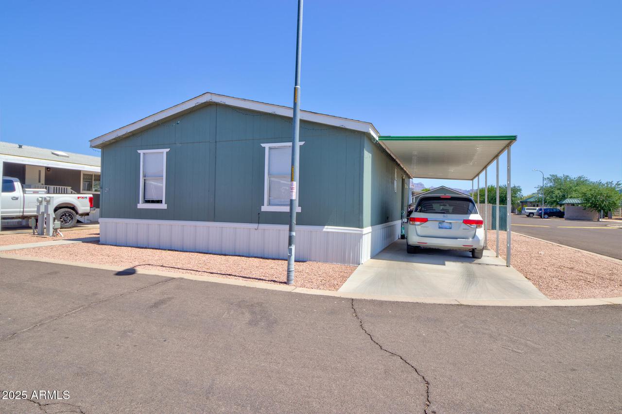 2200 N Delaware Dr. #29, Apache Junction, AZ 85120