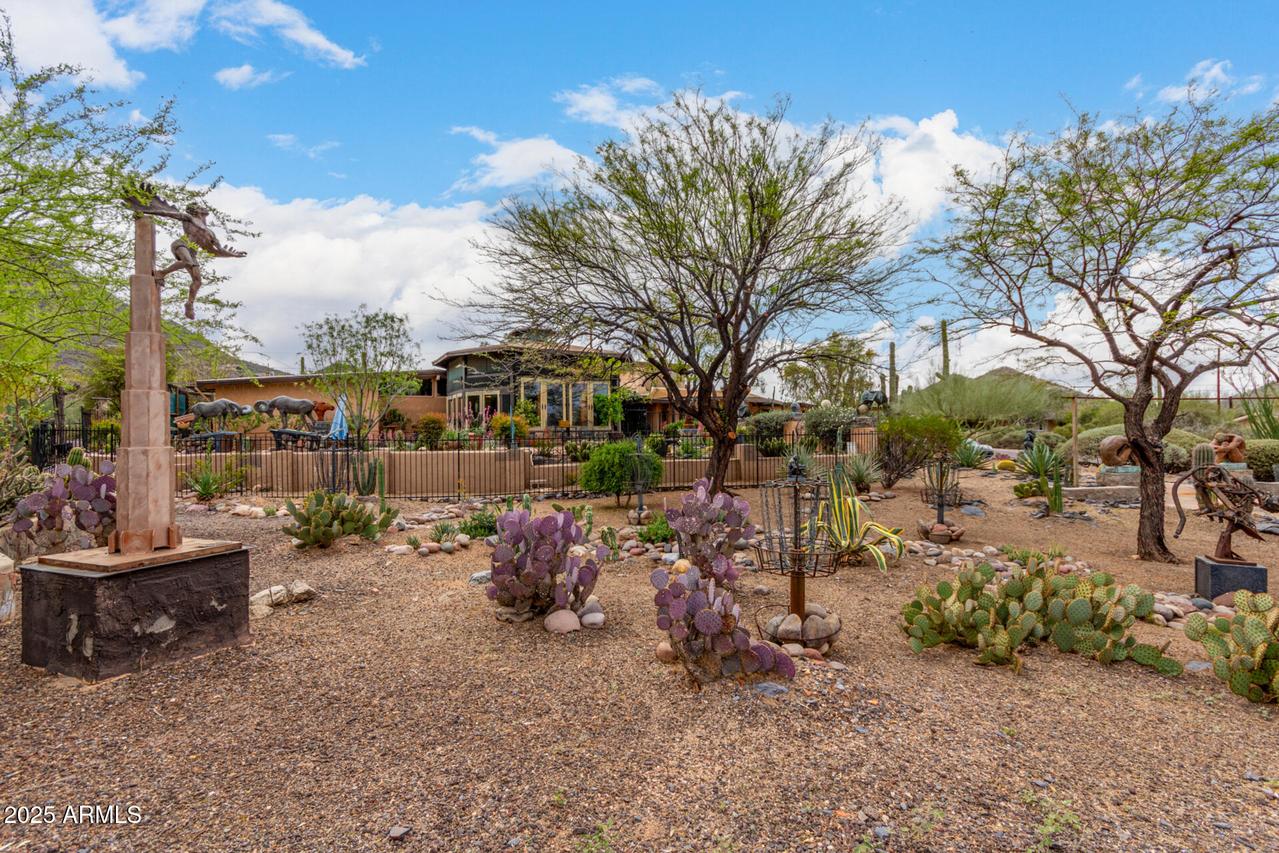 6019 E Dolomora Pl., Cave Creek, AZ 85331