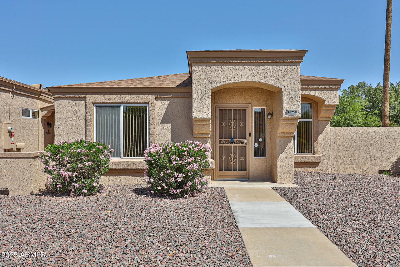 18256 N 136th Ave., Sun City West, AZ 85375