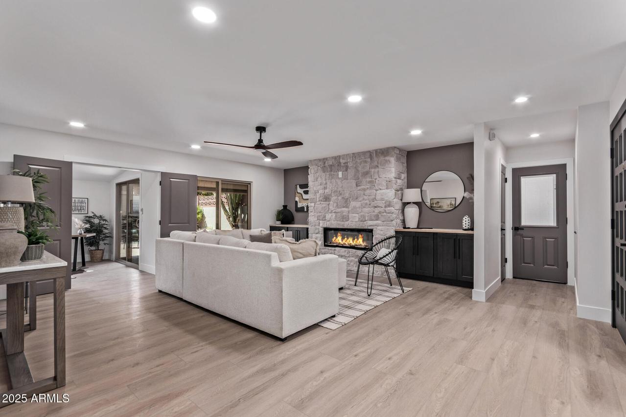 4818 N 76th Pl., Scottsdale, AZ 85251